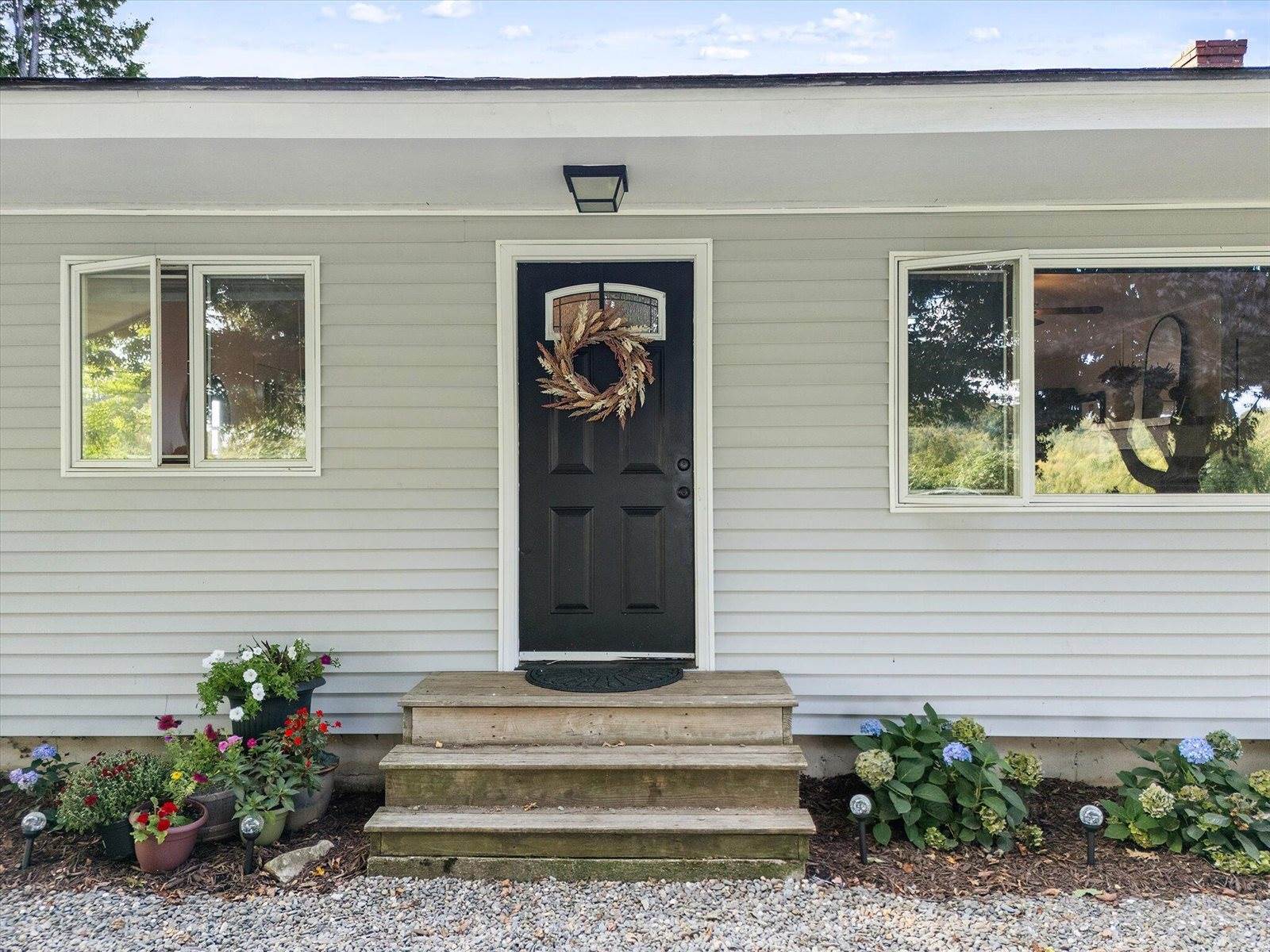 2926 Western Avenue, Newburgh, ME 04444