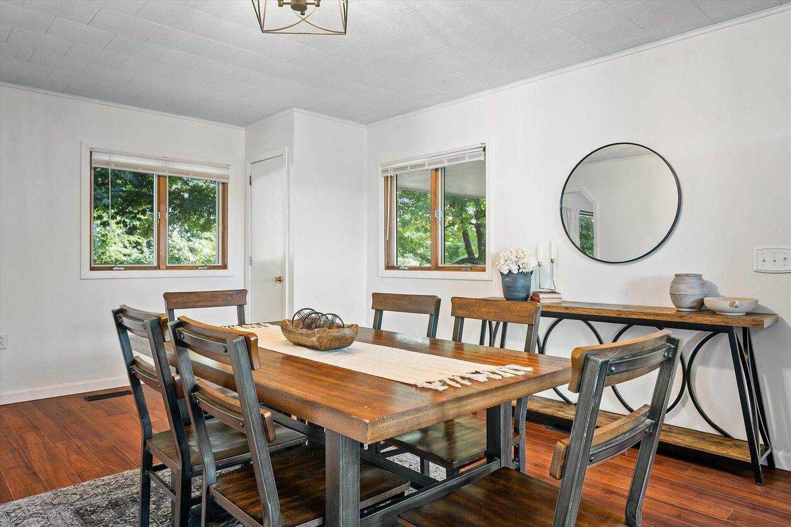 2926 Western Avenue, Newburgh, ME 04444