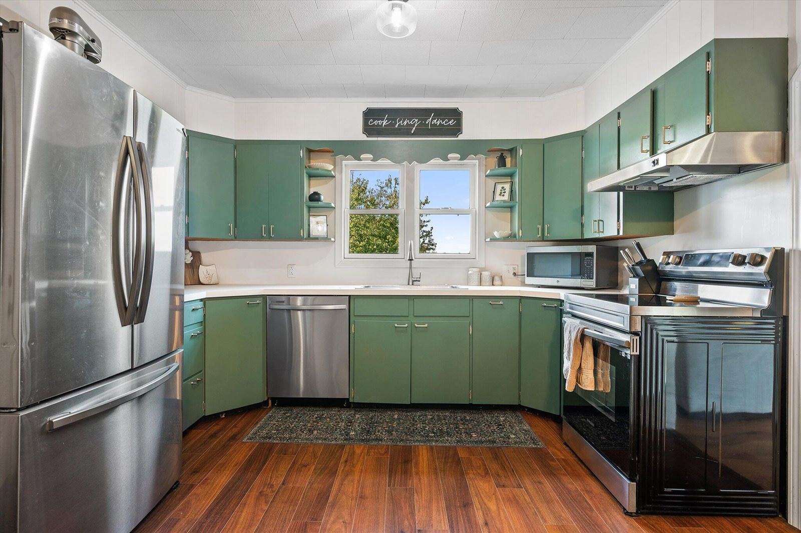 2926 Western Avenue, Newburgh, ME 04444