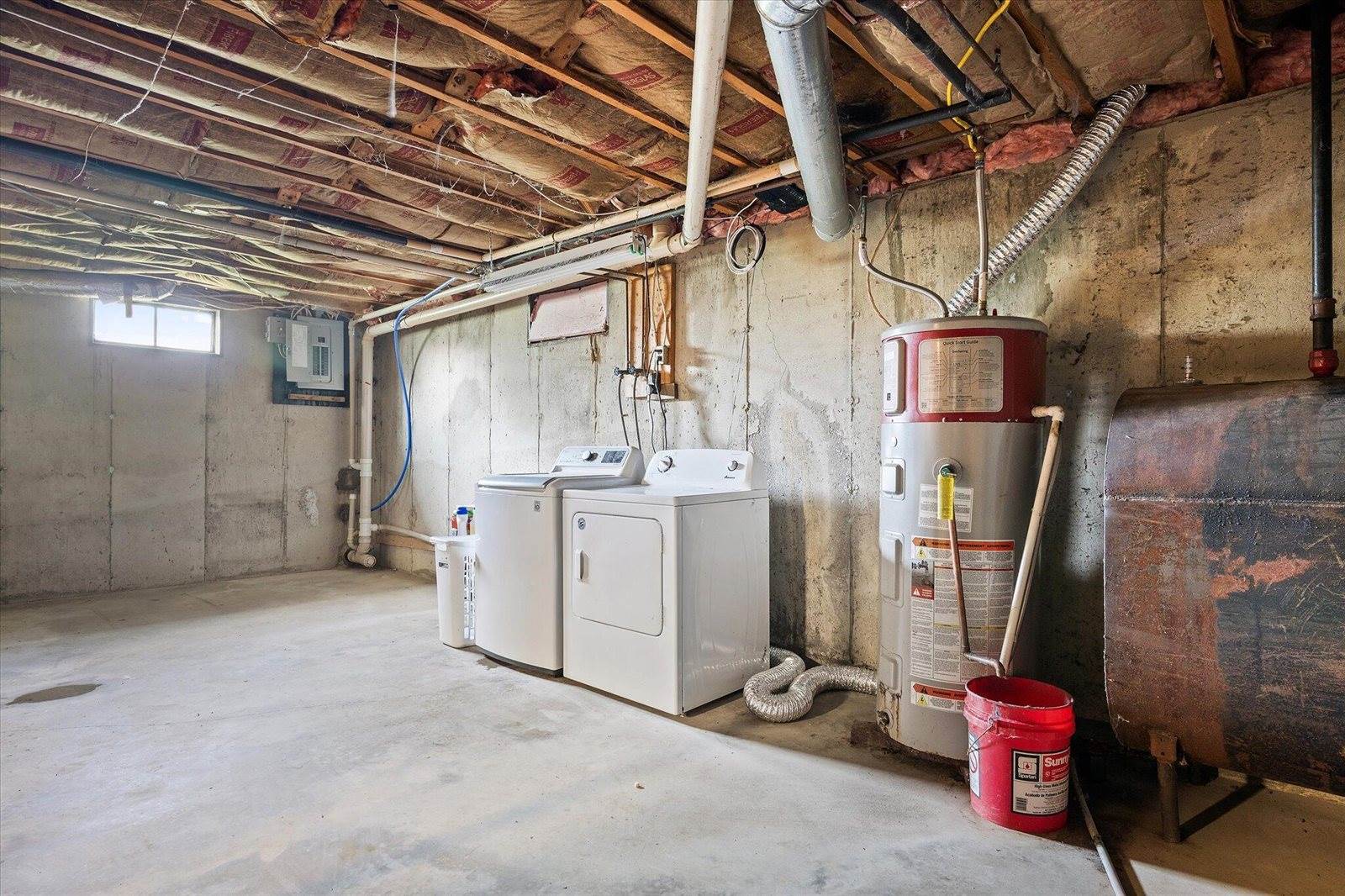 2926 Western Avenue, Newburgh, ME 04444