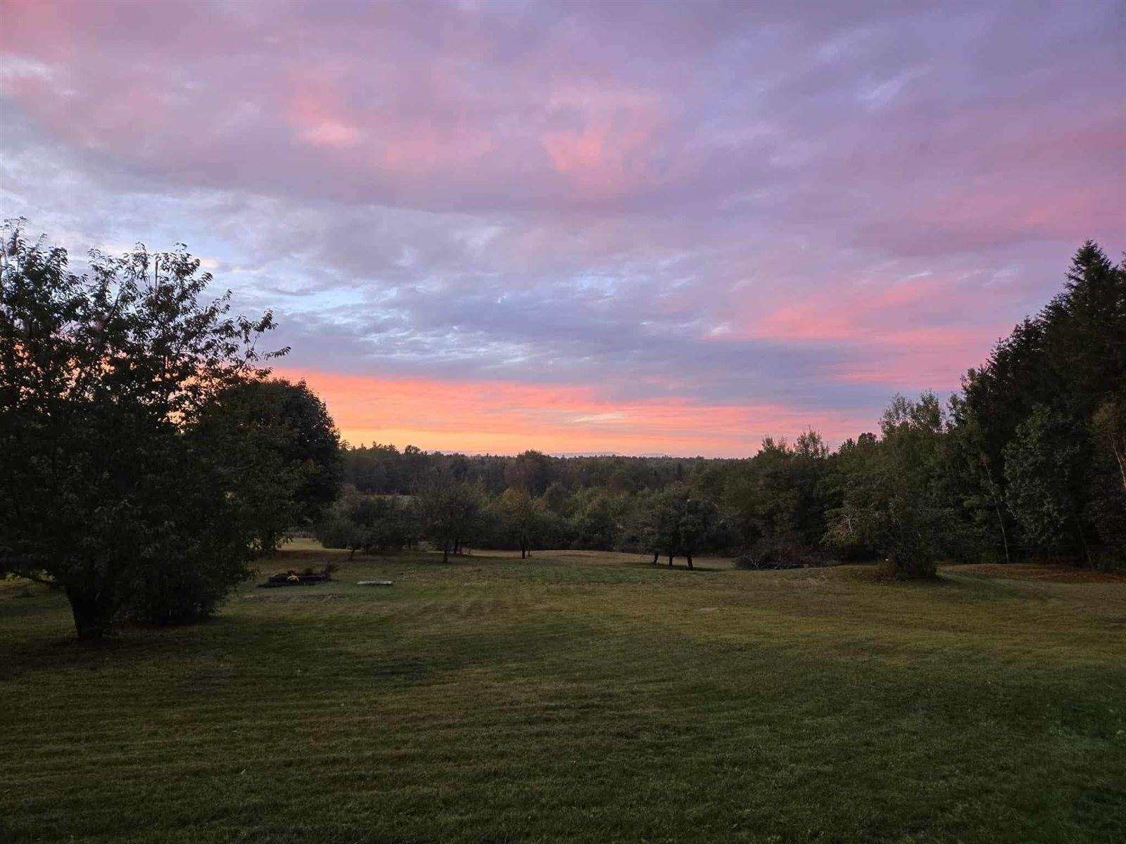 2926 Western Avenue, Newburgh, ME 04444