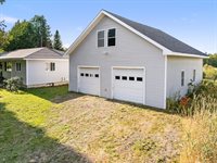 2926 Western Avenue, Newburgh, ME 04444