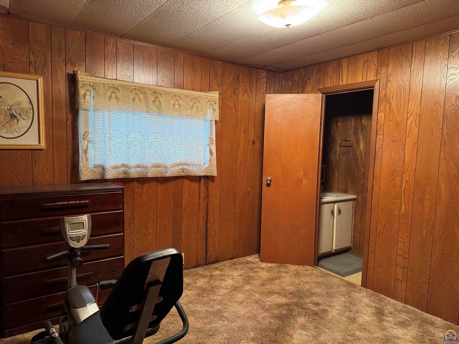 1116 NW Lower Silver Lake RD, Topeka, KS 66608