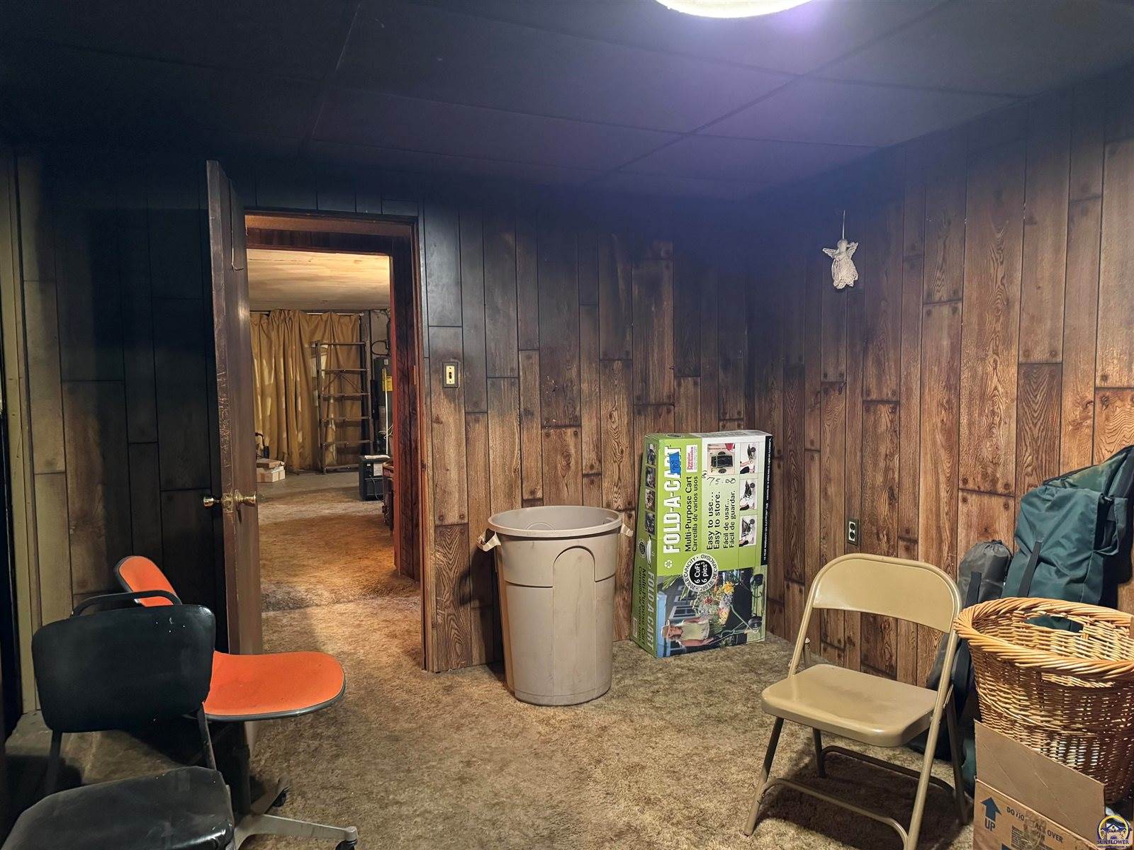 1116 NW Lower Silver Lake RD, Topeka, KS 66608