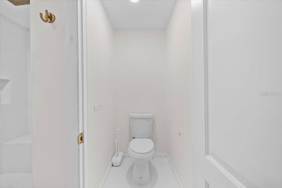 3105 Oxford Drive West, Bradenton, FL 34205