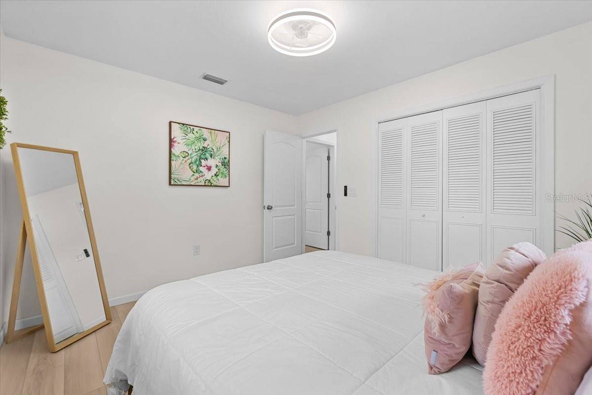 3105 Oxford Drive West, Bradenton, FL 34205