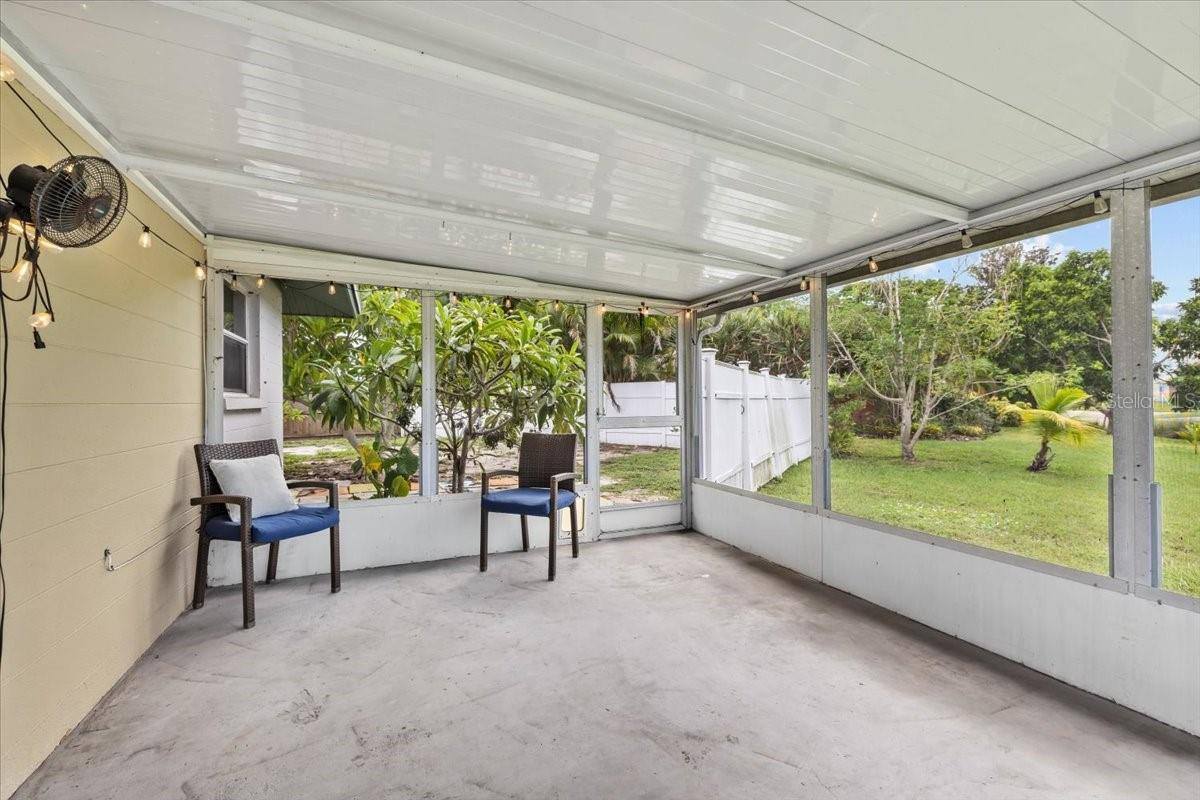 3105 Oxford Drive West, Bradenton, FL 34205