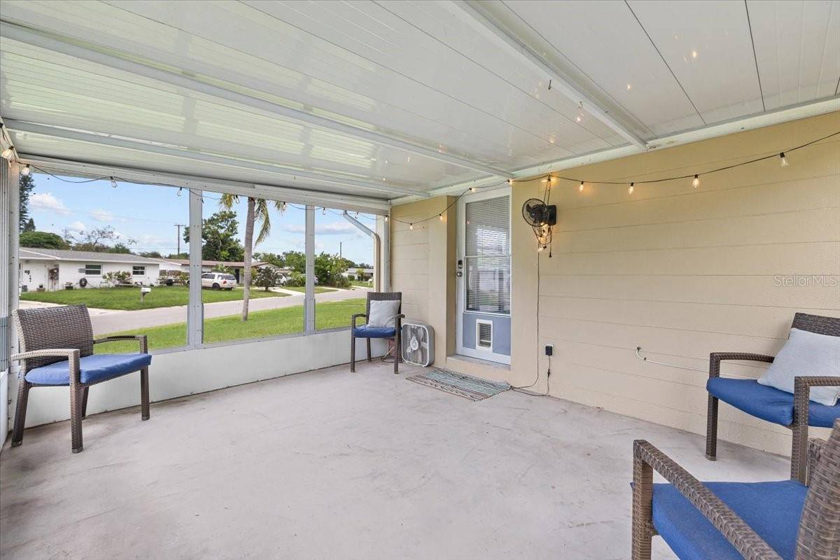 3105 Oxford Drive West, Bradenton, FL 34205