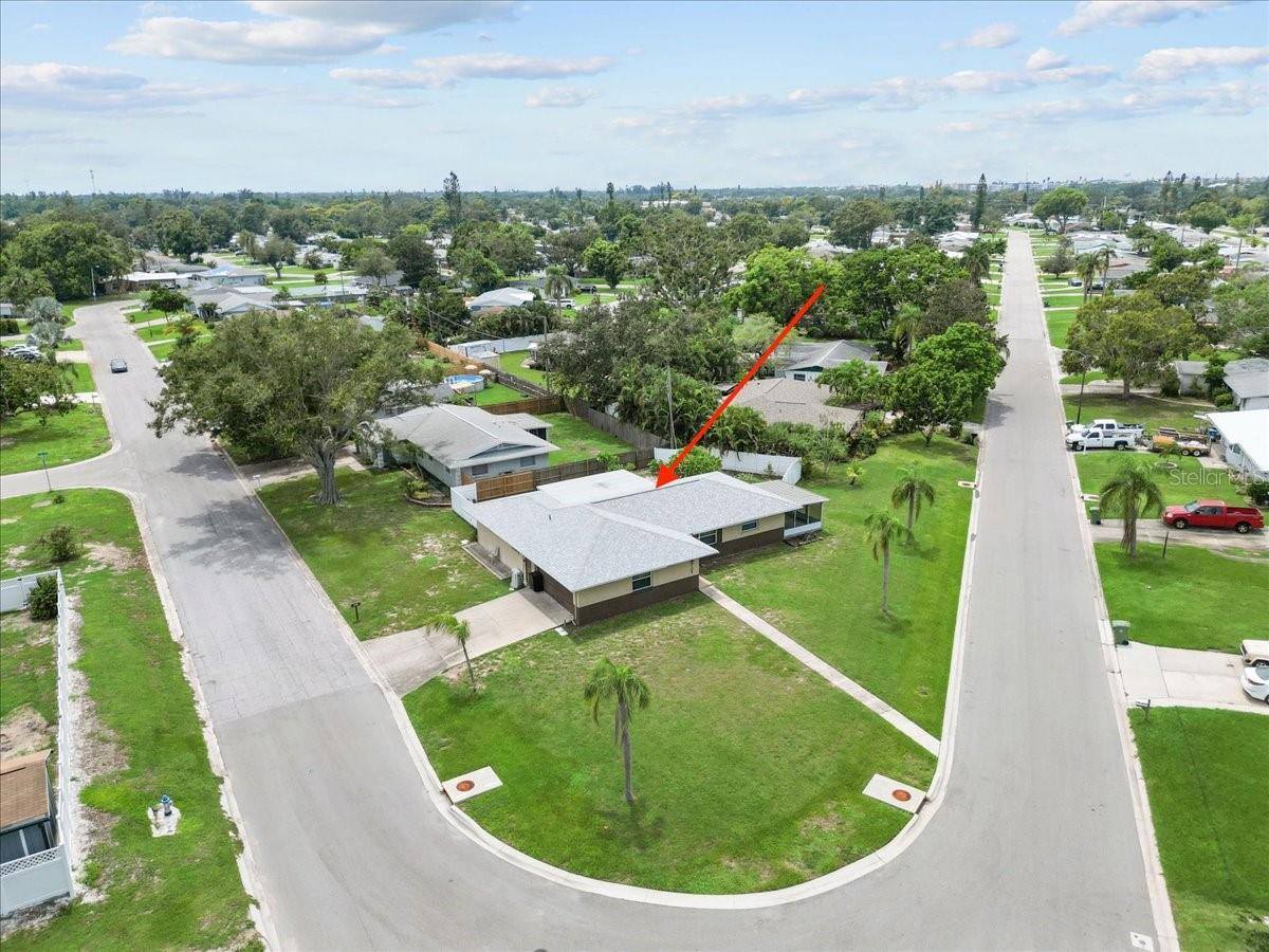 3105 Oxford Drive West, Bradenton, FL 34205