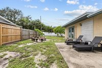 3105 Oxford Drive West, Bradenton, FL 34205