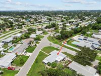 3105 Oxford Drive West, Bradenton, FL 34205