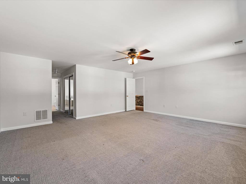 200 Rubens Circle, Martinsburg, WV 25403