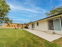2025 Moyle St, Augusta, KS 67010