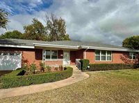 2105 NW Columbia Ave, Lawton, OK 73507