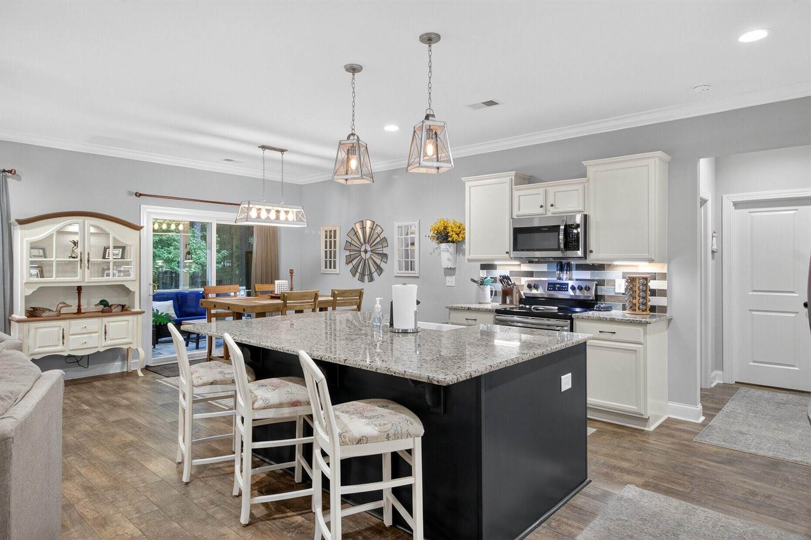 6347 Buttonbush Drive, Ravenel, SC 29470