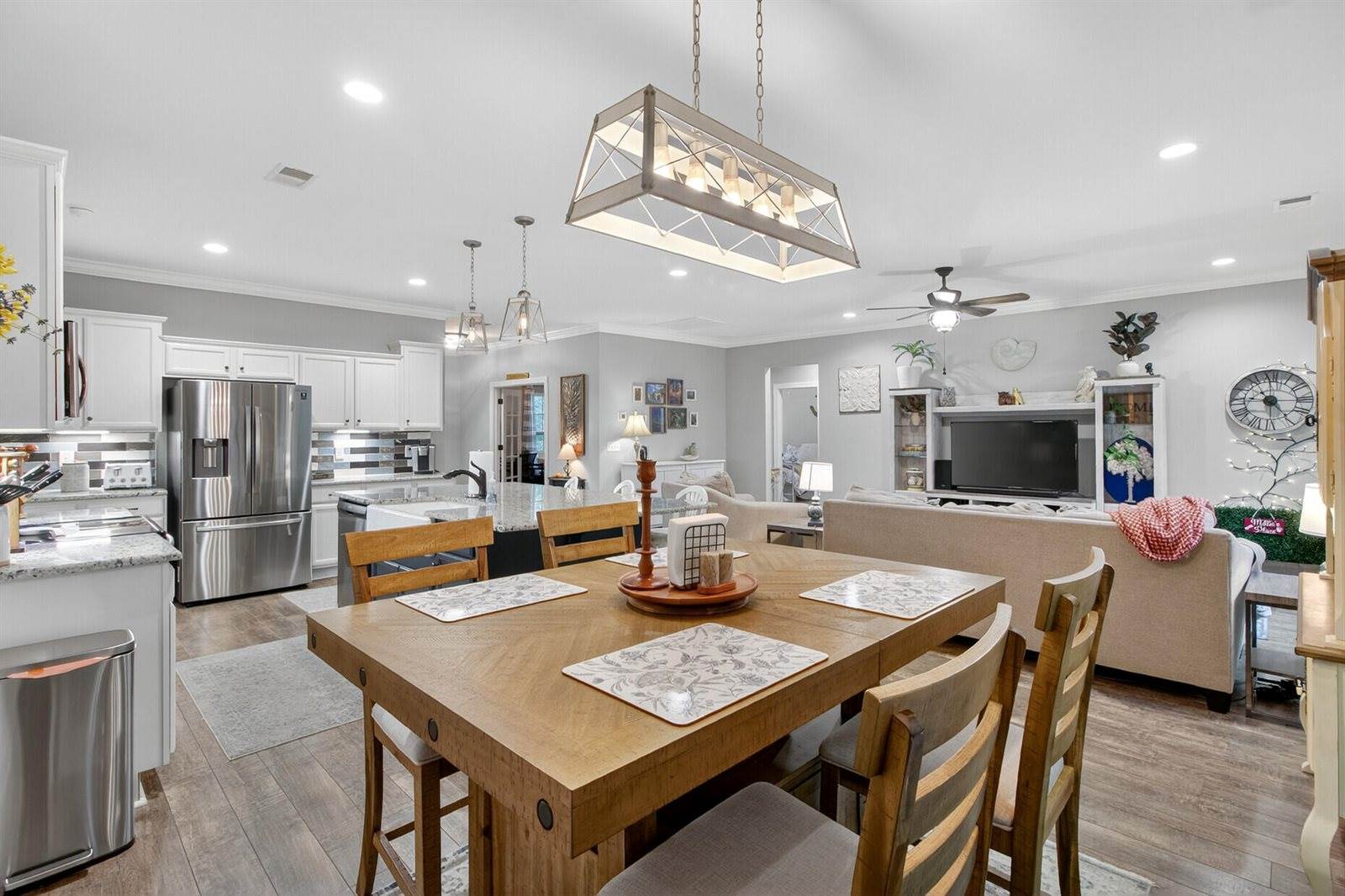 6347 Buttonbush Drive, Ravenel, SC 29470