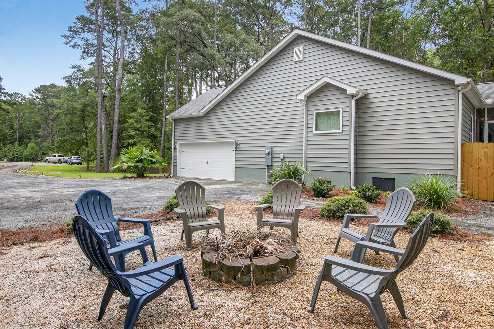 6347 Buttonbush Drive, Ravenel, SC 29470