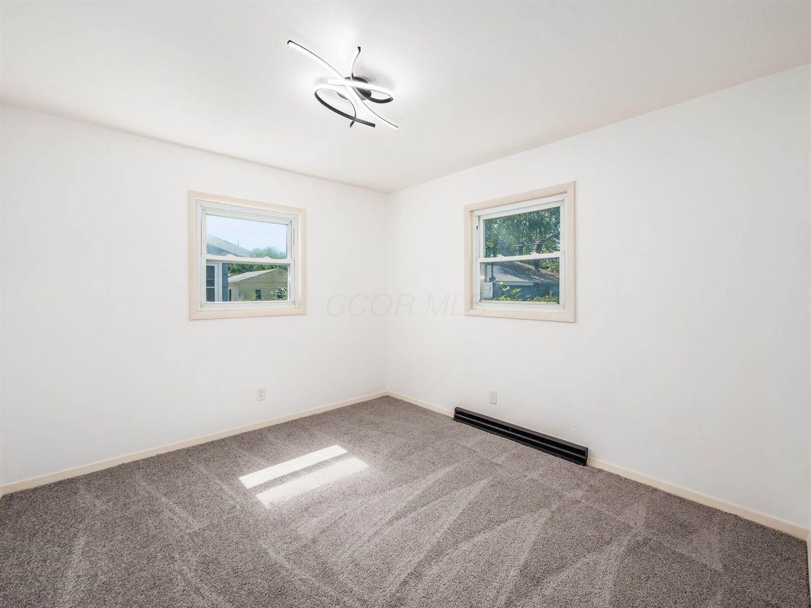 423 Whitehall Drive, Columbus, OH 43213