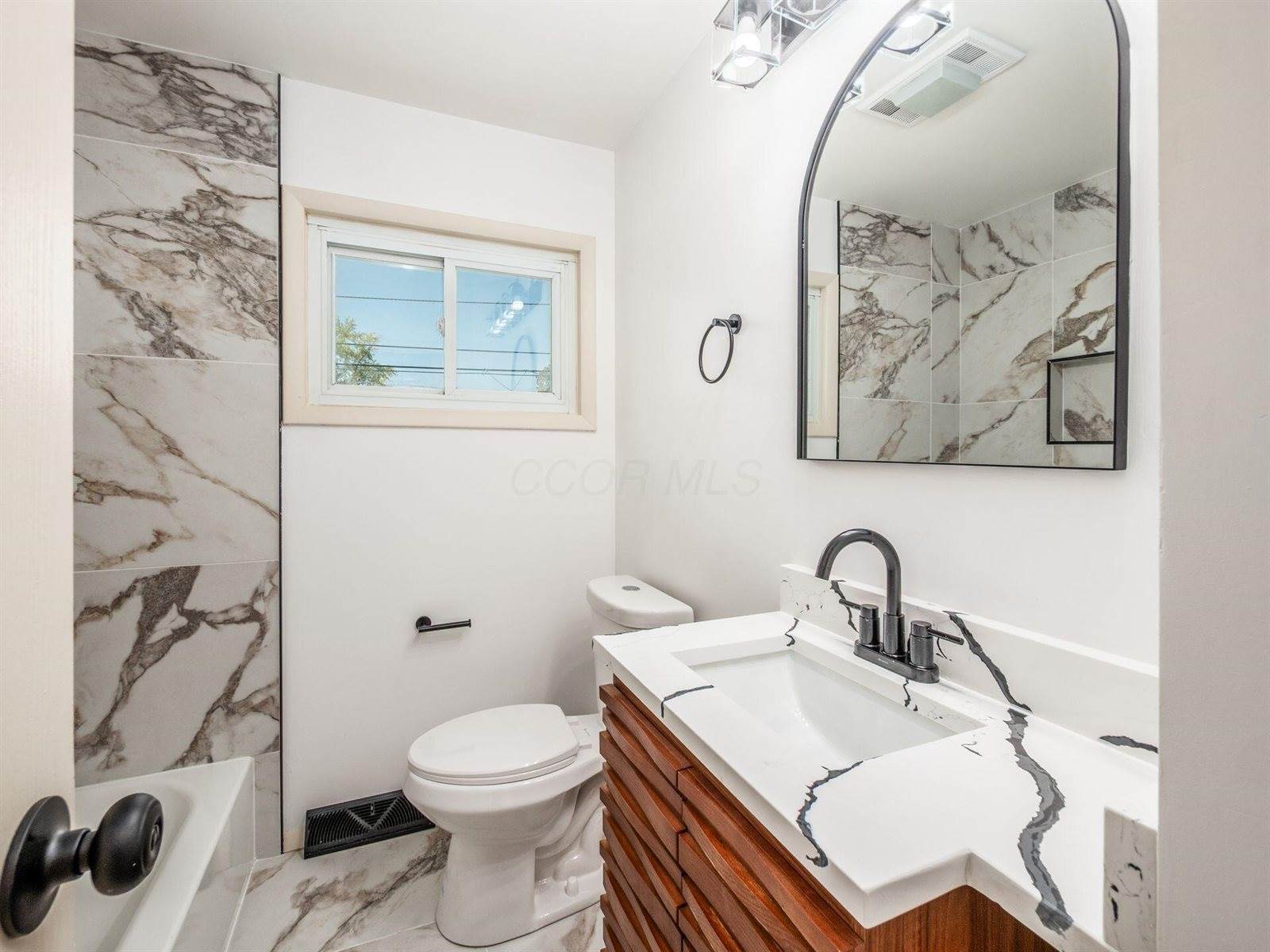 423 Whitehall Drive, Columbus, OH 43213