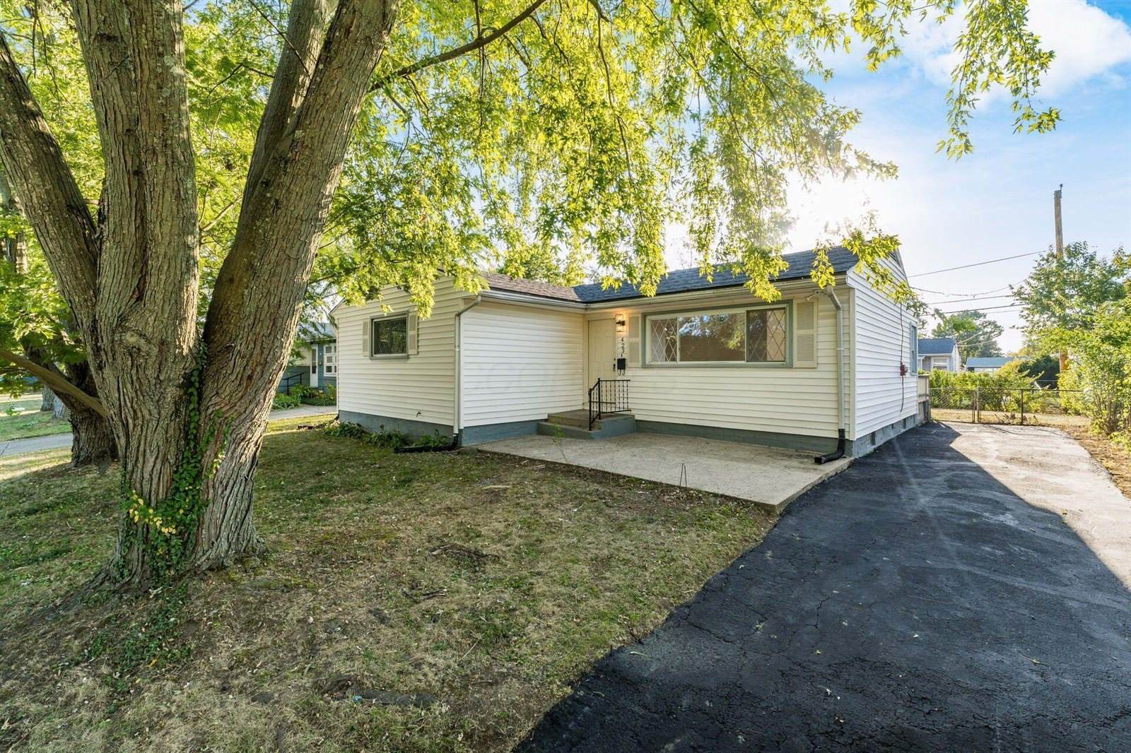 423 Whitehall Drive, Columbus, OH 43213