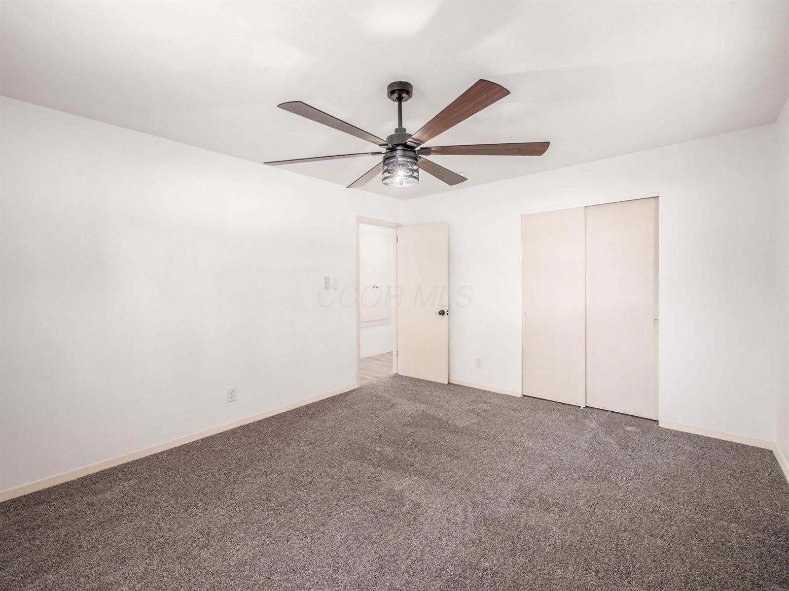 423 Whitehall Drive, Columbus, OH 43213