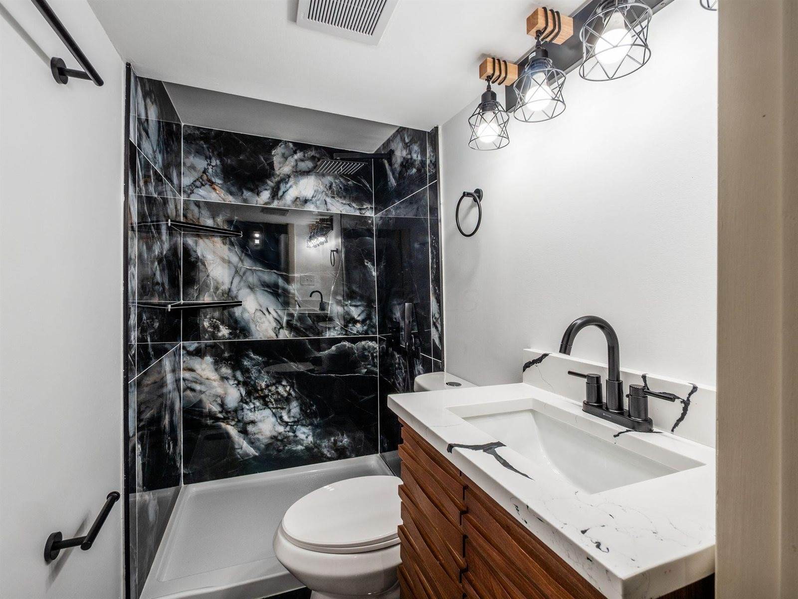 423 Whitehall Drive, Columbus, OH 43213