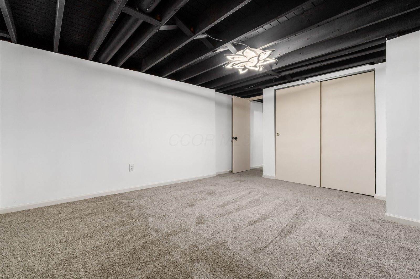 423 Whitehall Drive, Columbus, OH 43213