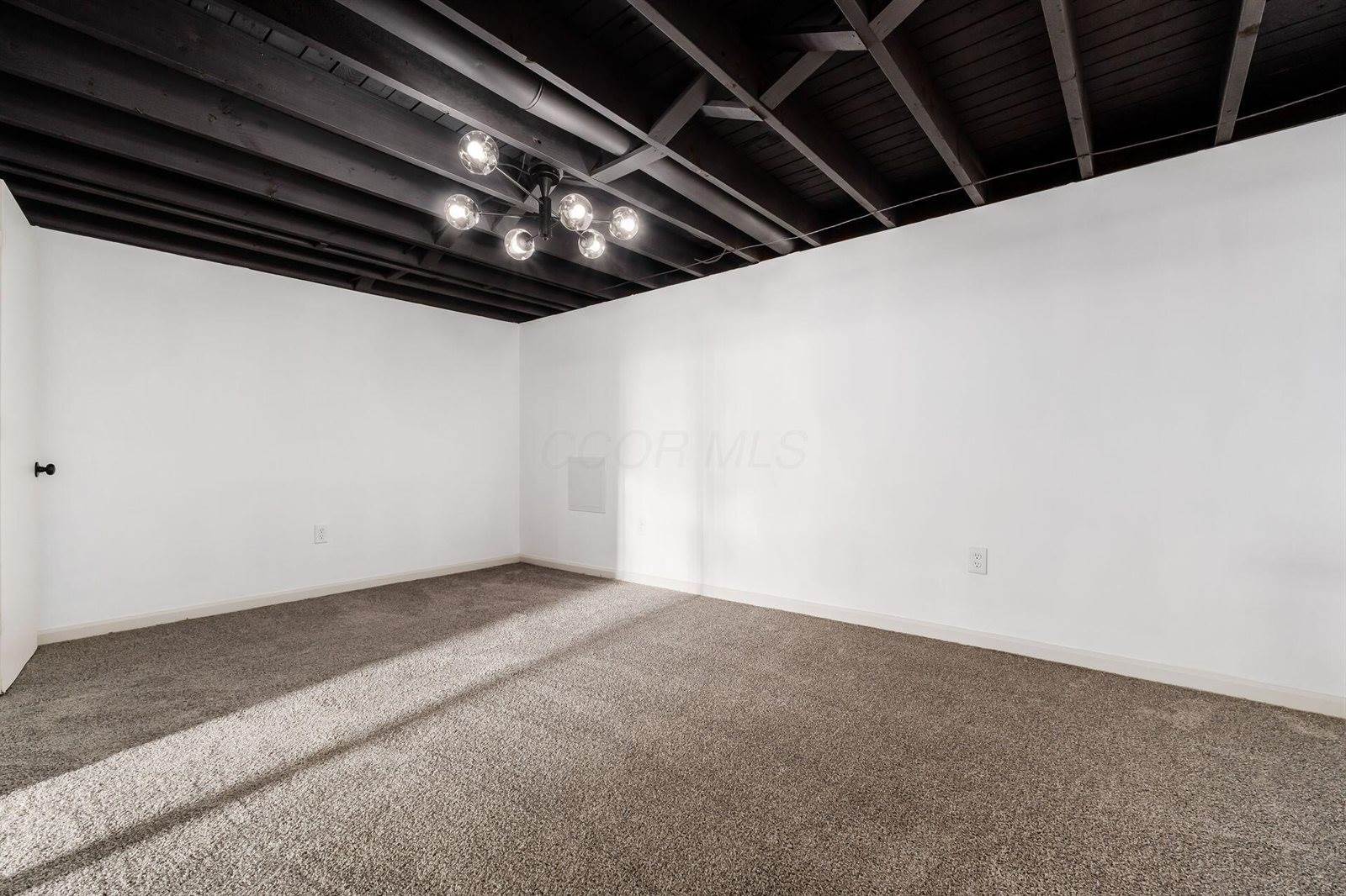 423 Whitehall Drive, Columbus, OH 43213