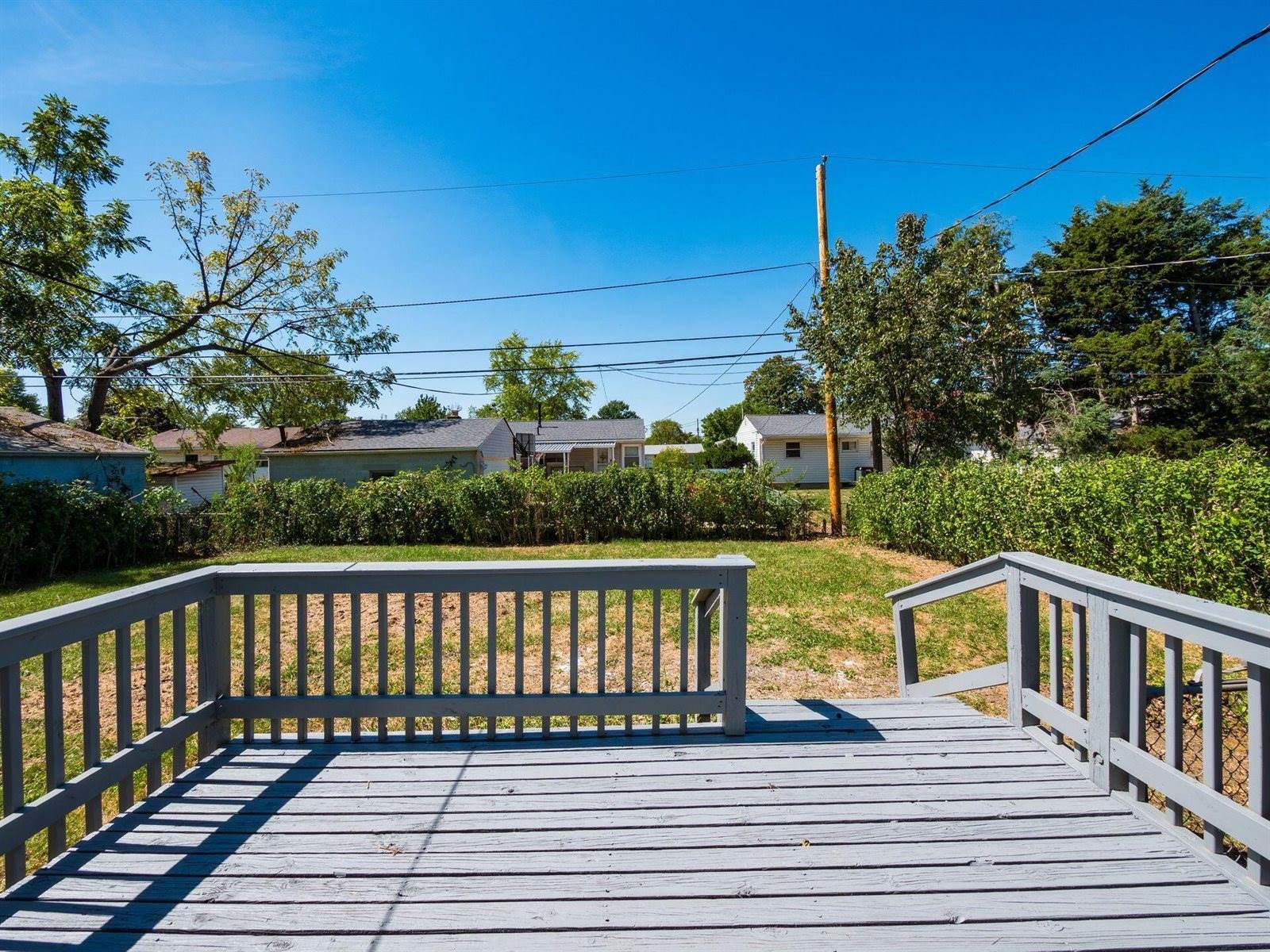 423 Whitehall Drive, Columbus, OH 43213