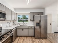 423 Whitehall Drive, Columbus, OH 43213