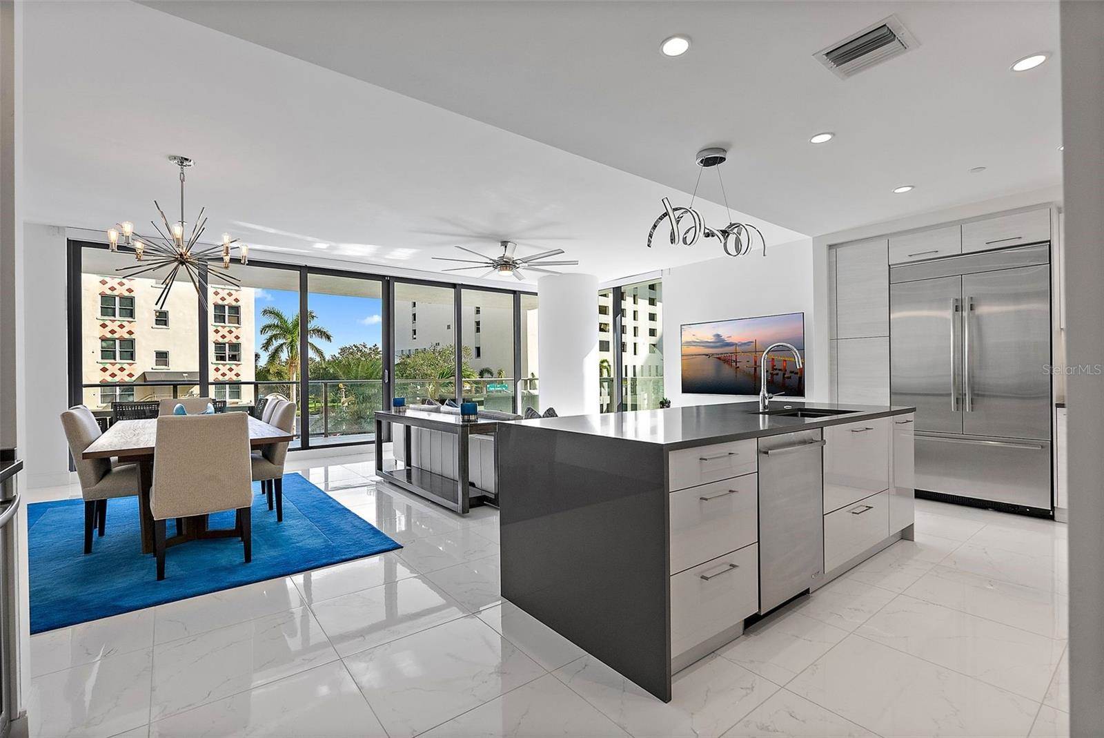 100 1ST Avenue North, #201, Saint Petersburg, FL 33701