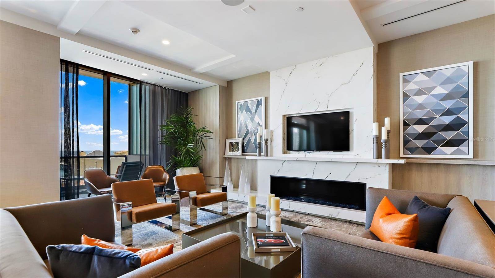 100 1ST Avenue North, #201, Saint Petersburg, FL 33701