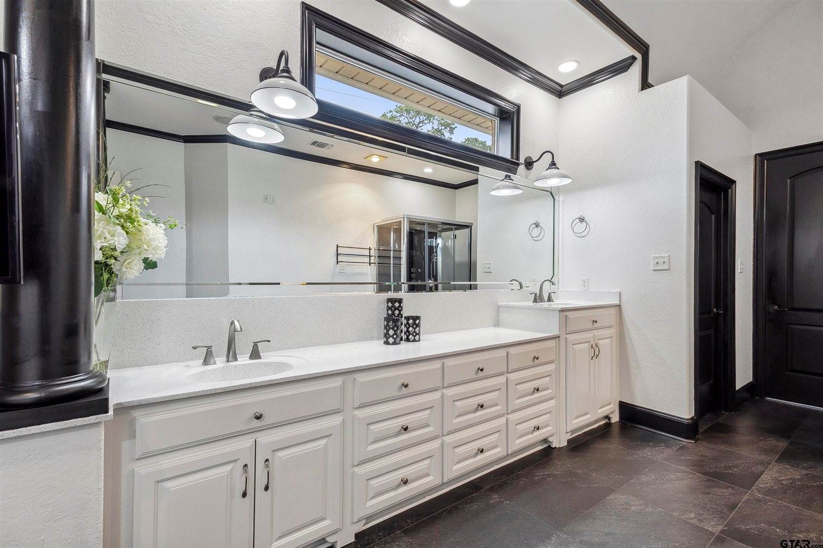 17729 Southpoint, Whitehouse, TX 75791