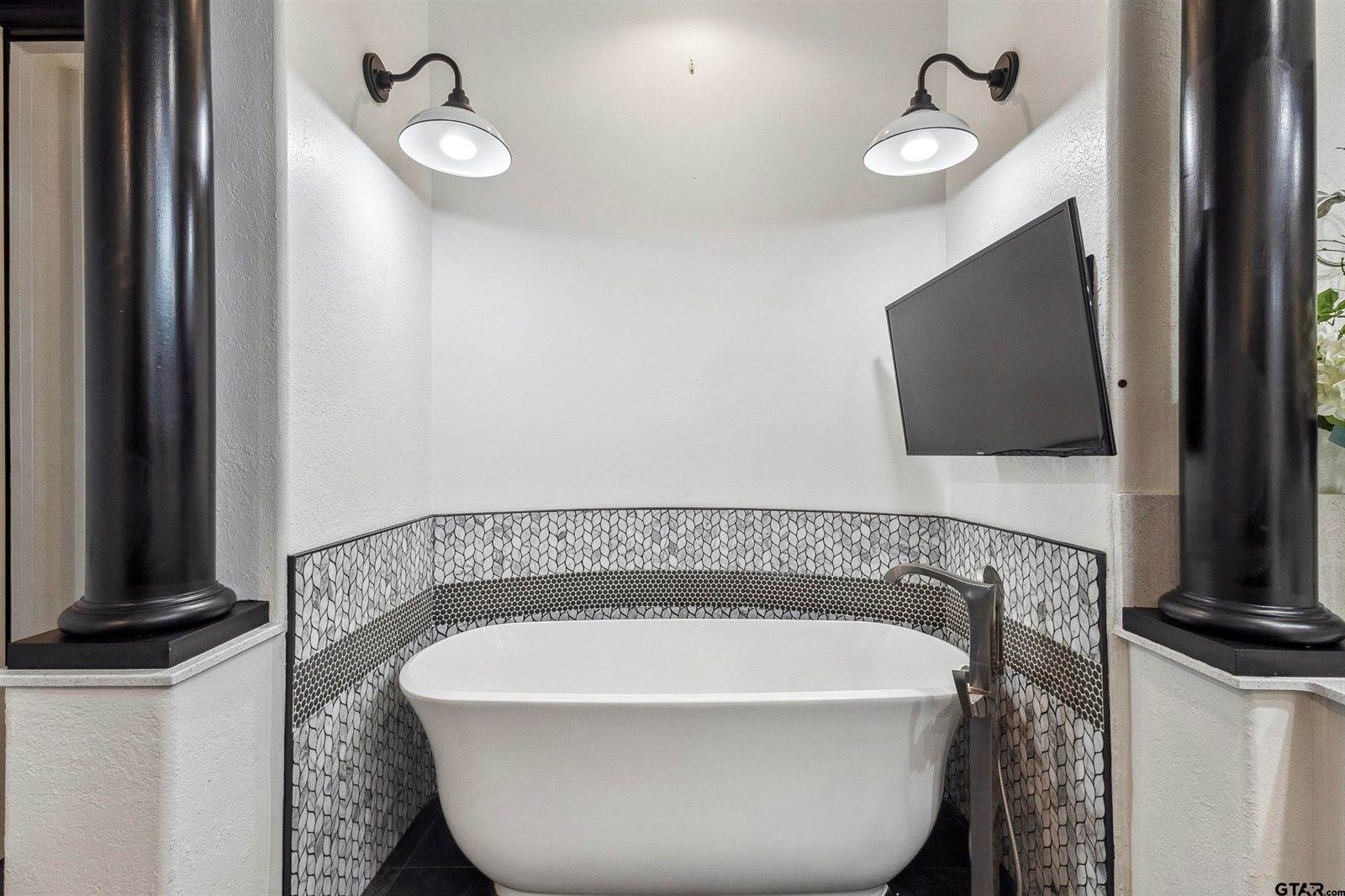 17729 Southpoint, Whitehouse, TX 75791