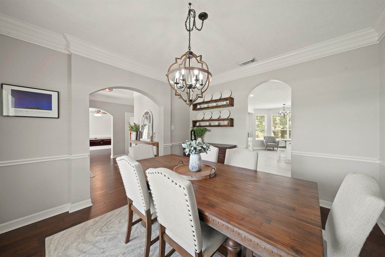 2011 Huntington Lane, Richmond, TX 77406