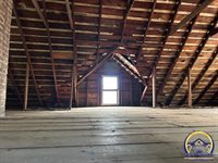 734 SW Lindenwood AVE, Topeka, KS 66606