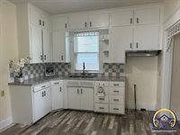 734 SW Lindenwood AVE, Topeka, KS 66606