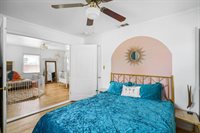 1021 Alamos Ave, Sacramento, CA 95815