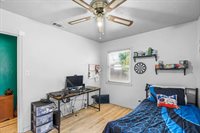 1021 Alamos Ave, Sacramento, CA 95815