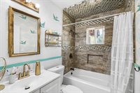 1021 Alamos Ave, Sacramento, CA 95815