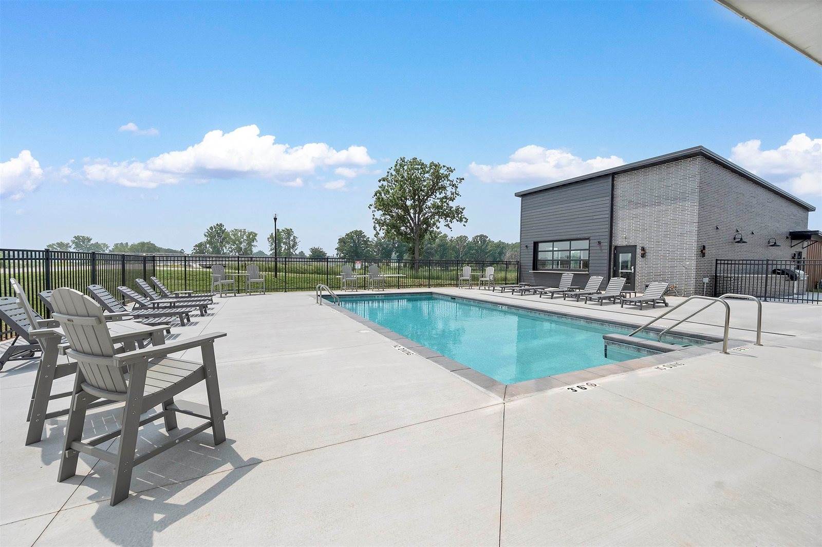 433 Aldon Circle, #205, Ashwaubenon, WI 54304