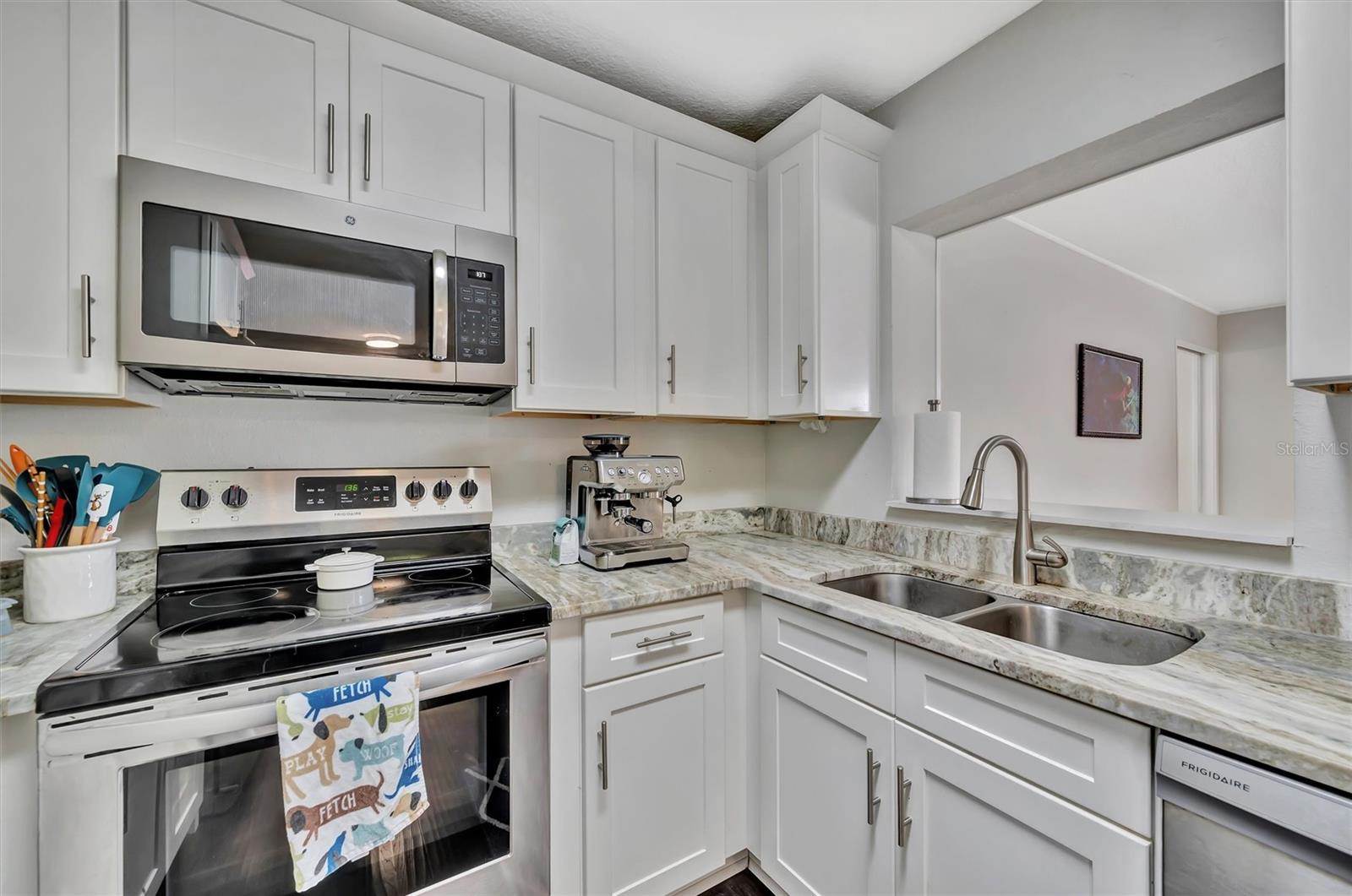 1103 20TH Avenue West, Palmetto, FL 34221