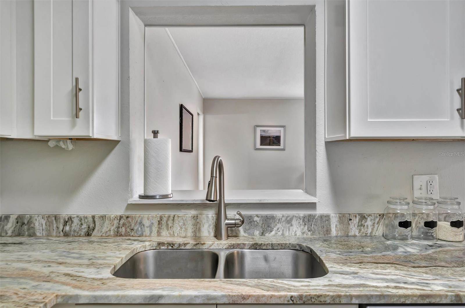 1103 20TH Avenue West, Palmetto, FL 34221