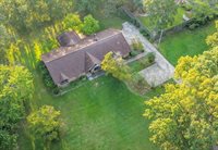 918 Clear Creek Dr, Texarkana, TX 75503