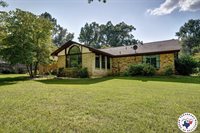 918 Clear Creek Dr, Texarkana, TX 75503