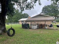 98 Hopkins Lane, New Boston, TX 75570