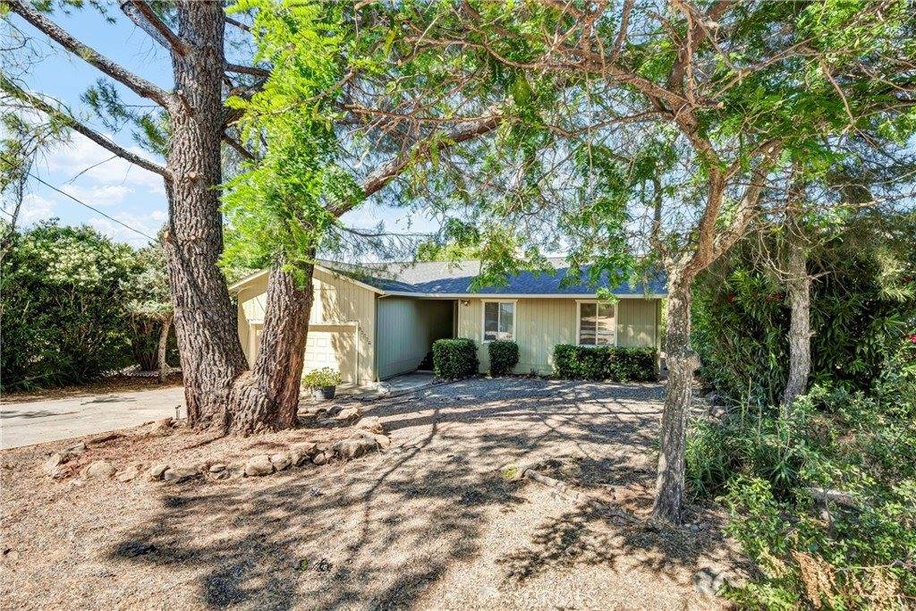 16927 Greenridge Road, Hidden Valley Lake, CA 95467