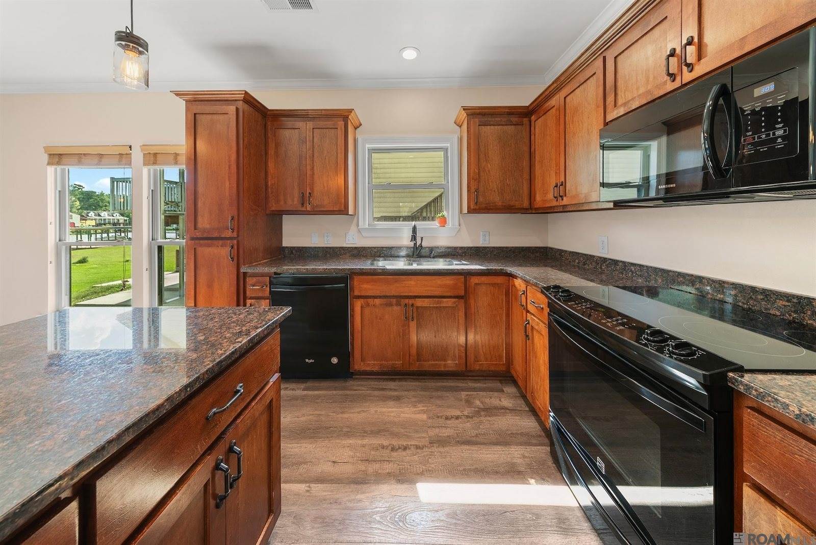 14061 Mill Settlement Trace, Denham Springs, LA 70726