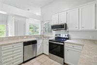 101 Glen Hollow Dr, Clinton, MS 39056