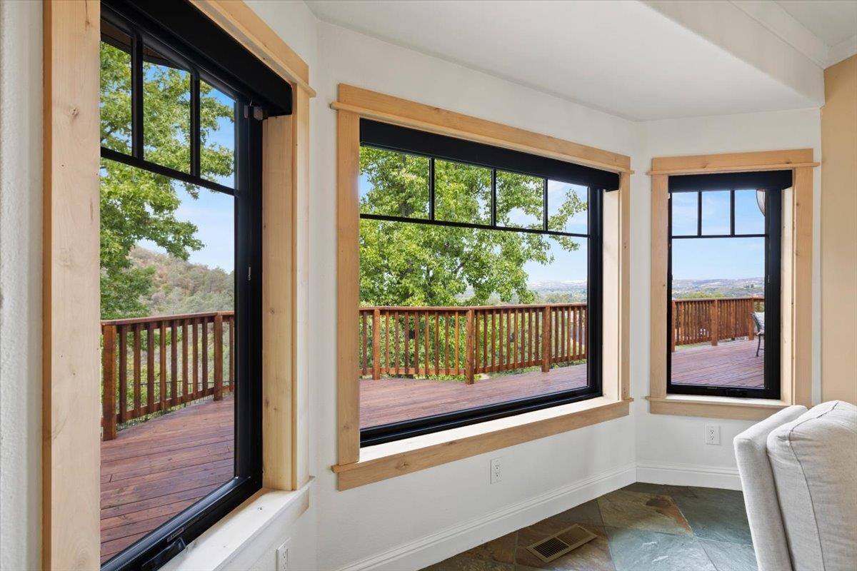 60 Whittington Drive, Newcastle, CA 95658